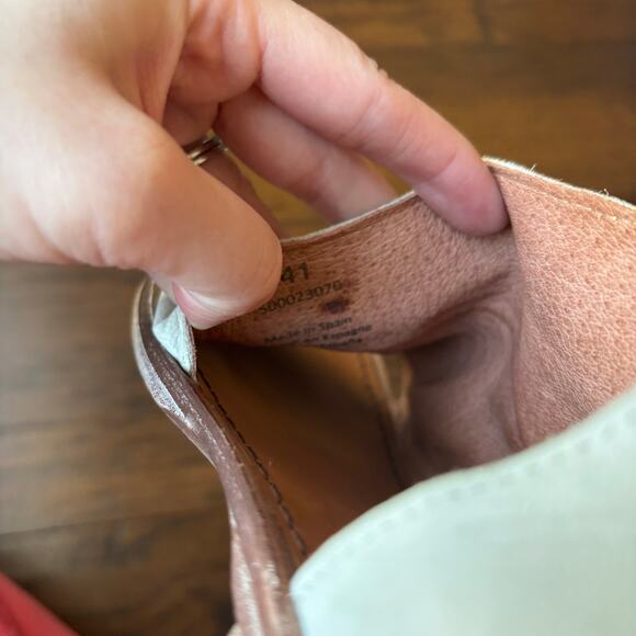 Free People Mont Blanc Distressed Leather Sandals Cream Boho Sz 41 11 - Picture 10 of 11